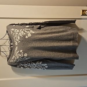 RAIN+ROSE embroidered sweater. Size M